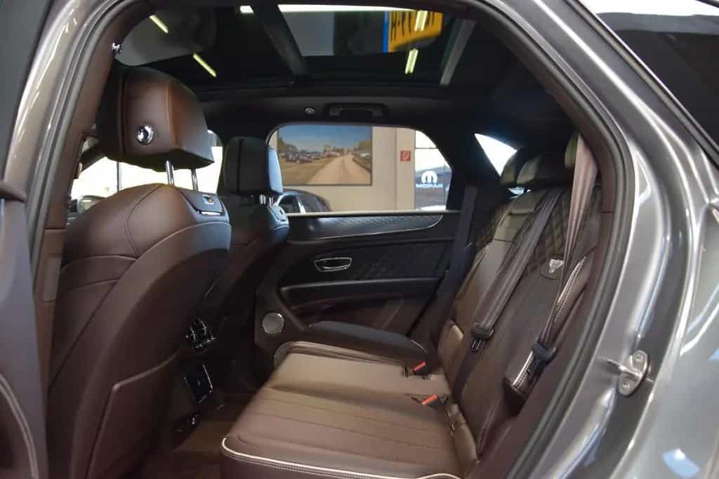 Bentley Bentayga 4.0 V8 4WD Autom. Voll. Org NL auto 05/2022-photo-2