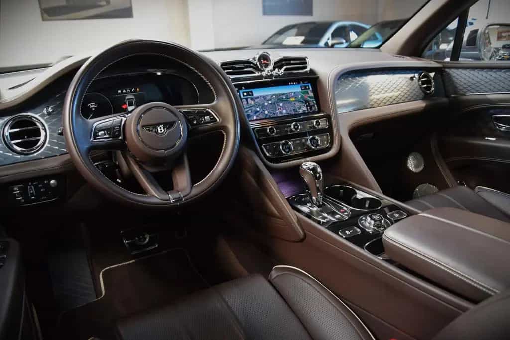 Bentley Bentayga 4.0 V8 4WD Autom. Voll. Org NL auto 05/2022-photo-7