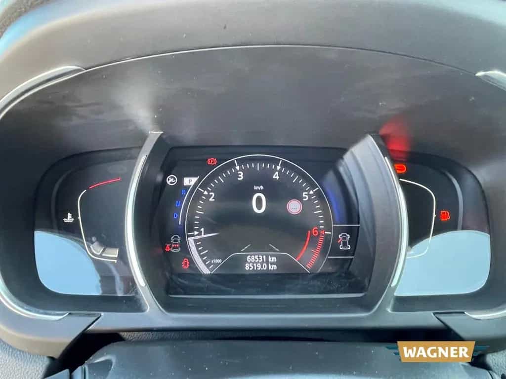 Renault Scenic IV Limited Deluxe 1.3 TCe 140 Energy 08/2018-photo-24