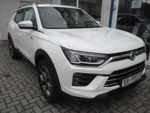 Ssangyong Korando Schalter Plus Edition LED LMF PDC null-photo-0
