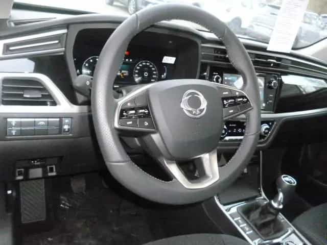Ssangyong Korando Schalter Plus Edition LED LMF PDC null-photo-6