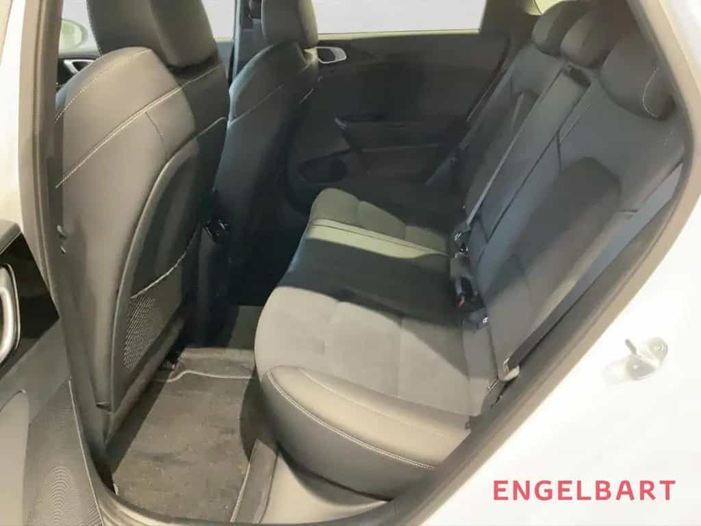 Kia Ceed GT-Line 1.5T Technologie-Paket Leder-Paket 06/2025-photo-11