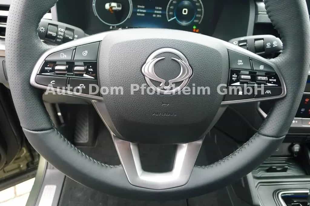KGM Musso 2,2 D AWD AT LUX/Leder/LED/AHK 03/2025-photo-11