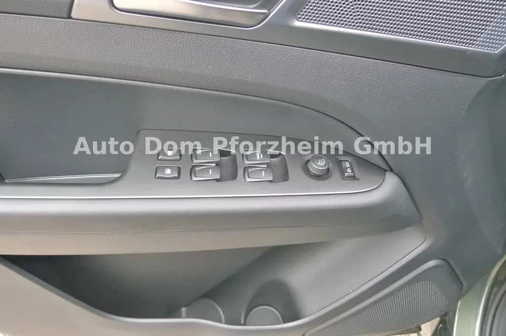 KGM Musso 2,2 D AWD AT LUX/Leder/LED/AHK 03/2025-photo-2