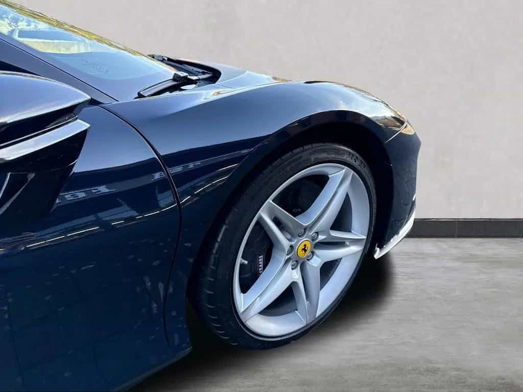 Ferrari SF90 Stradale *20 Zoll*DAB Radio*Matrix LED* 09/2023-photo-10