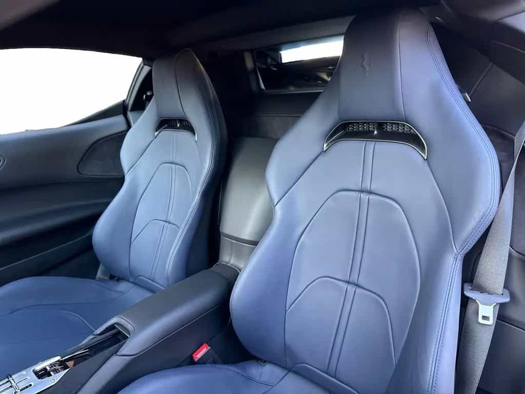 Ferrari SF90 Stradale *20 Zoll*DAB Radio*Matrix LED* 09/2023-photo-14