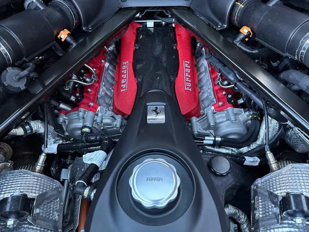 Ferrari SF90 Stradale *20 Zoll*DAB Radio*Matrix LED* 09/2023-photo-19