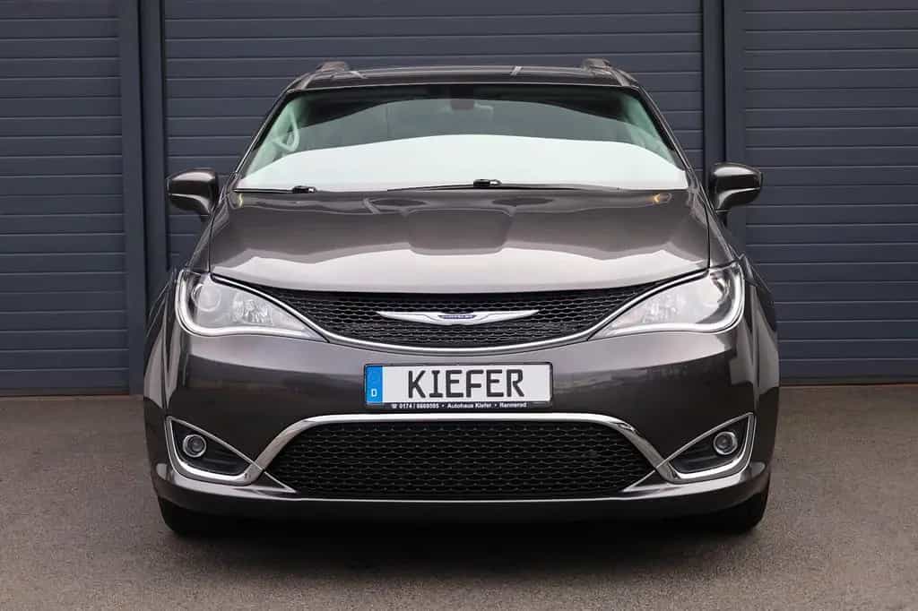 Chrysler Pacifica 3.6 V6/8-Sitze/SHZ/TOTW/KAMERA/BTH/R18 07/2017-photo-1