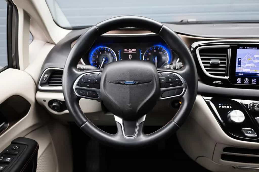 Chrysler Pacifica 3.6 V6/8-Sitze/SHZ/TOTW/KAMERA/BTH/R18 07/2017-photo-14