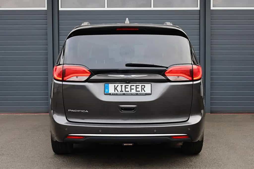 Chrysler Pacifica 3.6 V6/8-Sitze/SHZ/TOTW/KAMERA/BTH/R18 07/2017-photo-3