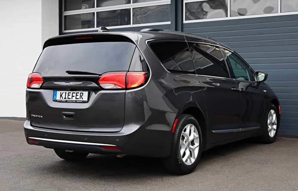 Chrysler Pacifica 3.6 V6/8-Sitze/SHZ/TOTW/KAMERA/BTH/R18 07/2017-photo-4