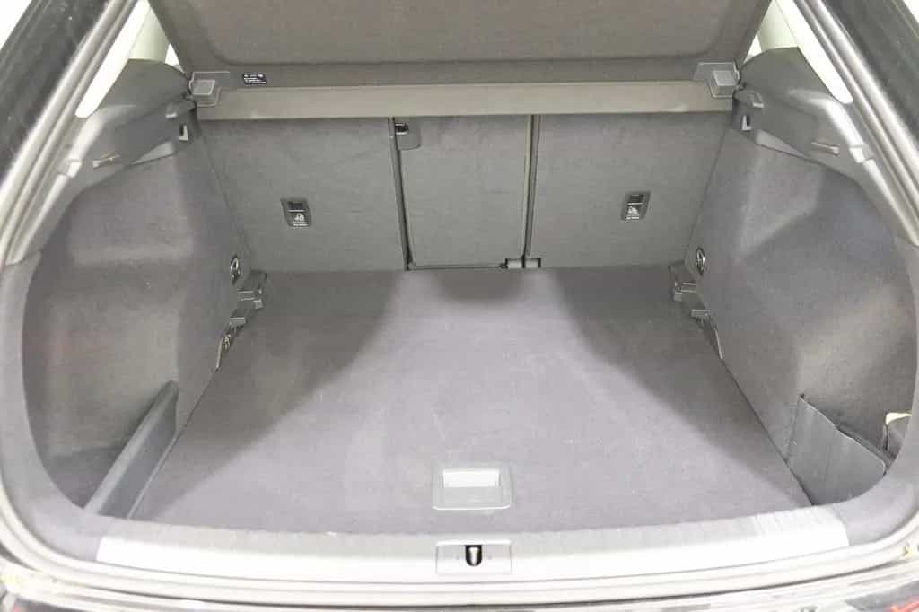 Audi Q3 35 TFSi S Tronic LED Navi Sitzheizung Virtual 11/2019-photo-7