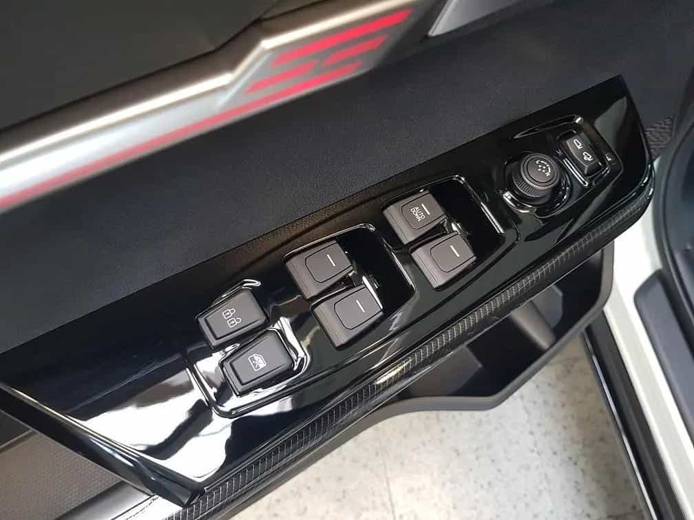 KGM Actyon 1.5T-GDI "Core" Automatik 2WD 02/2026-photo-18