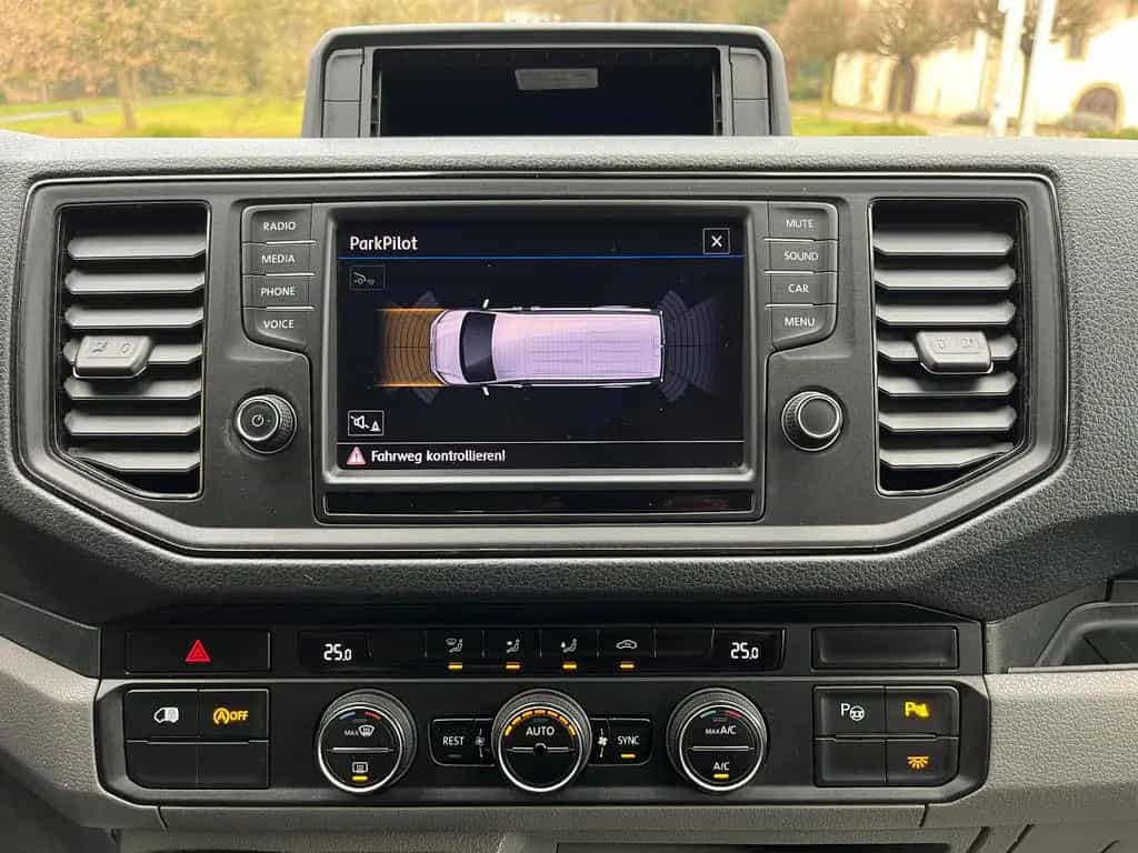 Volkswagen Crafter APA L3H3 ACC KLIMA AHK ASSIST 1 HAND 11/2017-photo-21
