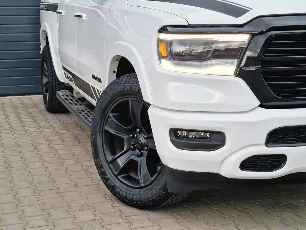 Dodge RAM 1500 5.7 4x4 Laramie Memory Rollbar LED AHK 04/2021-photo-2