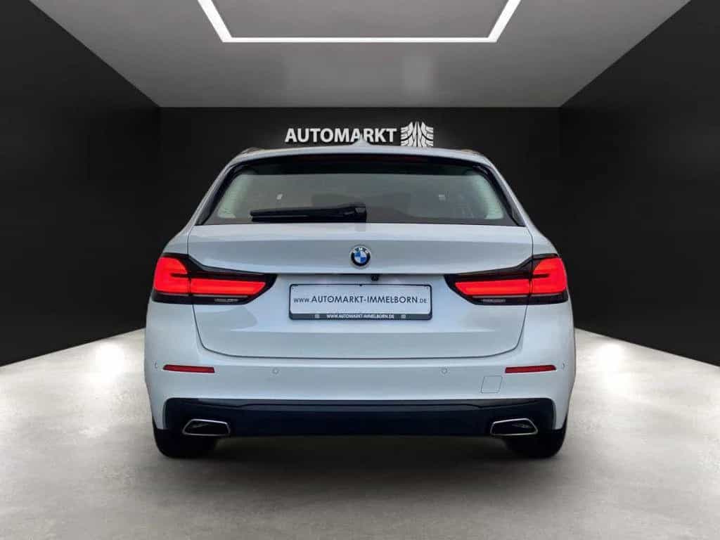 BMW 5 Series 530d xD Luxury Line DAB HUD Kamera Sport Alarm 04/2022-photo-4