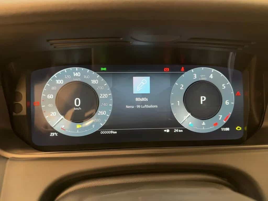 Land Rover Range Rover ROVER VELAR P250 Dynamic SE LM 06/2024-photo-9