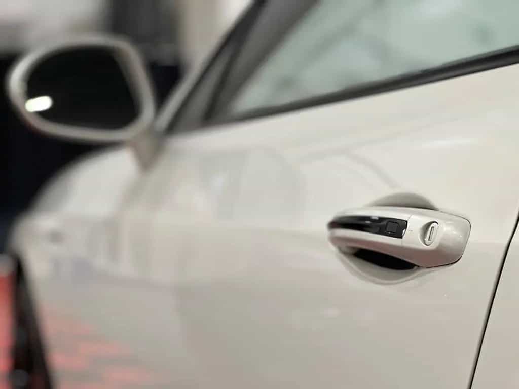 Bentley GT SPEED/6.0L W12/ 4WD/LED/KEYLESS/MASSAGE 02/2014-photo-13