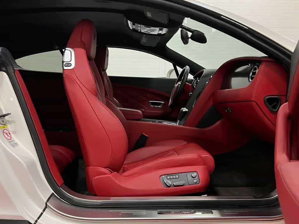 Bentley GT SPEED/6.0L W12/ 4WD/LED/KEYLESS/MASSAGE 02/2014-photo-21