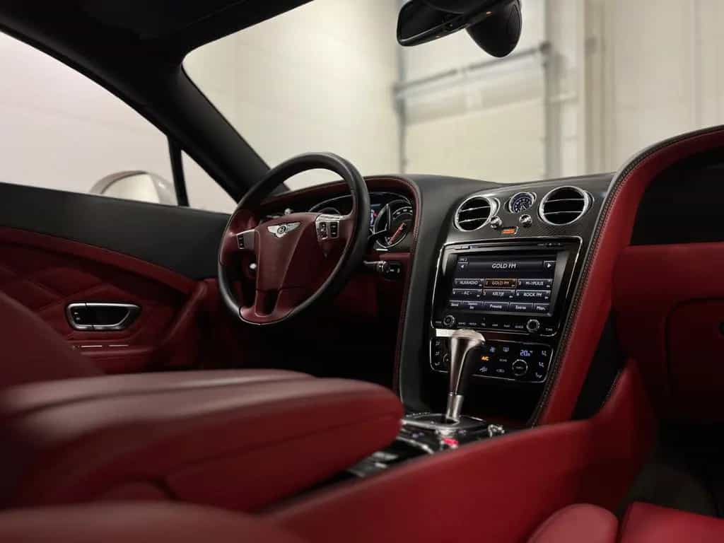 Bentley GT SPEED/6.0L W12/ 4WD/LED/KEYLESS/MASSAGE 02/2014-photo-22