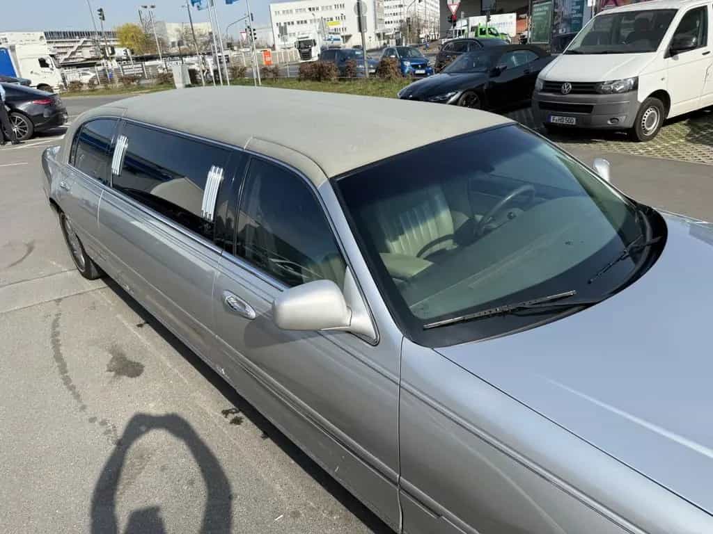 Lincoln Town Car *Stretchlimousine*DVD*Super Zustand* 07/2003-photo-23