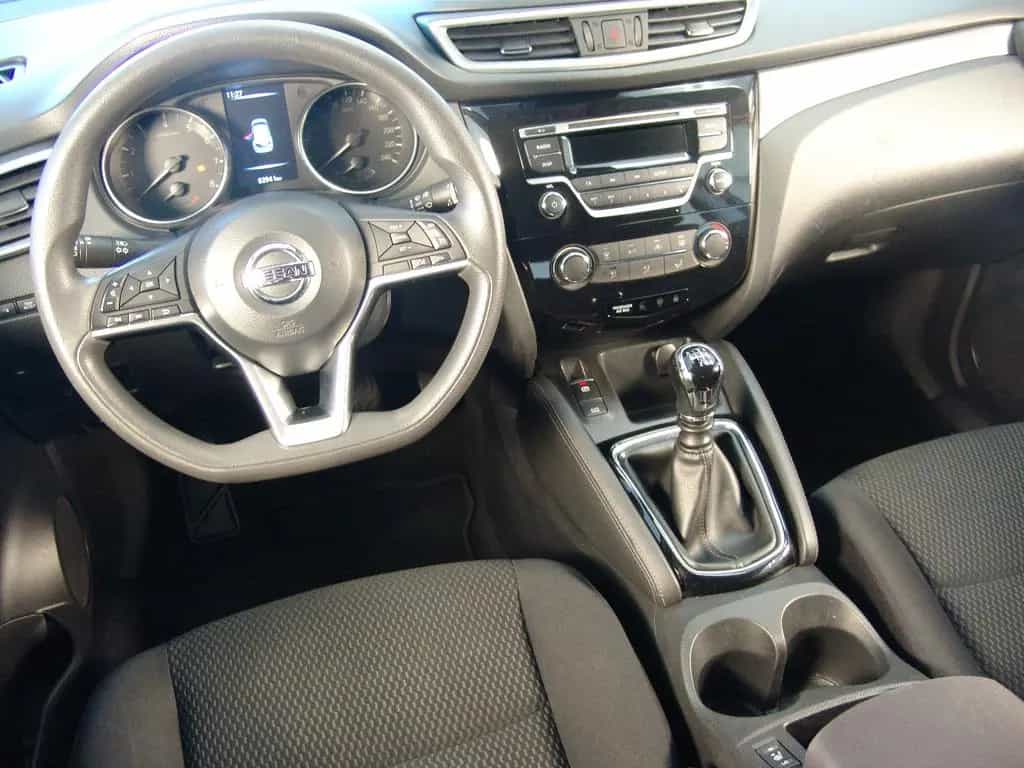 Nissan Qashqai Visia / PDC v+h / 1 Jahr Garantie ! 08/2018-photo-16