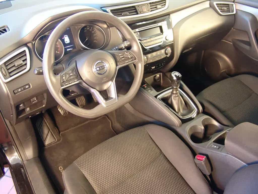 Nissan Qashqai Visia / PDC v+h / 1 Jahr Garantie ! 08/2018-photo-8