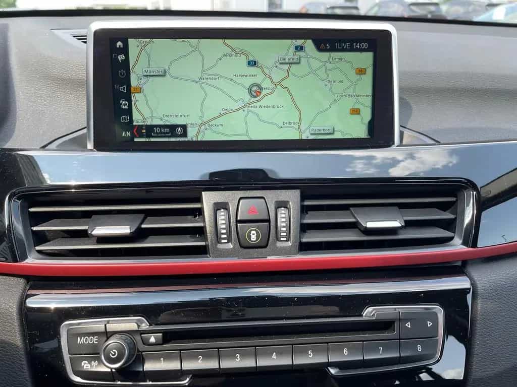 BMW X1 xDrive20d Aut. SportLine HeadUp LED AHK Leder 09/2018-photo-14