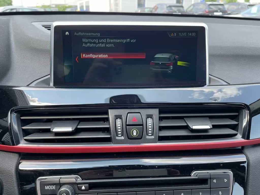 BMW X1 xDrive20d Aut. SportLine HeadUp LED AHK Leder 09/2018-photo-16
