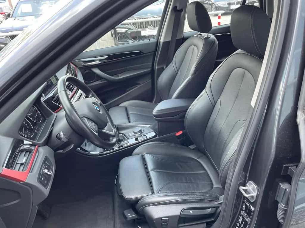 BMW X1 xDrive20d Aut. SportLine HeadUp LED AHK Leder 09/2018-photo-7