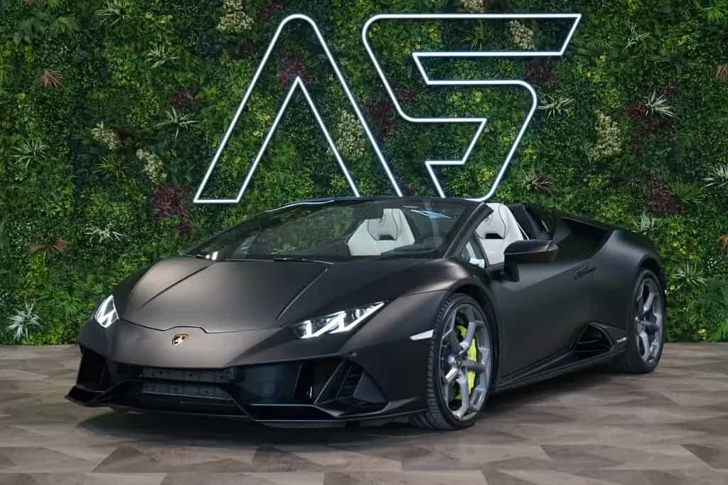 Lamborghini EVO SPYDER AWD*LIFT*WARRANTY*258.017€ NETTO 11/2023-photo-4