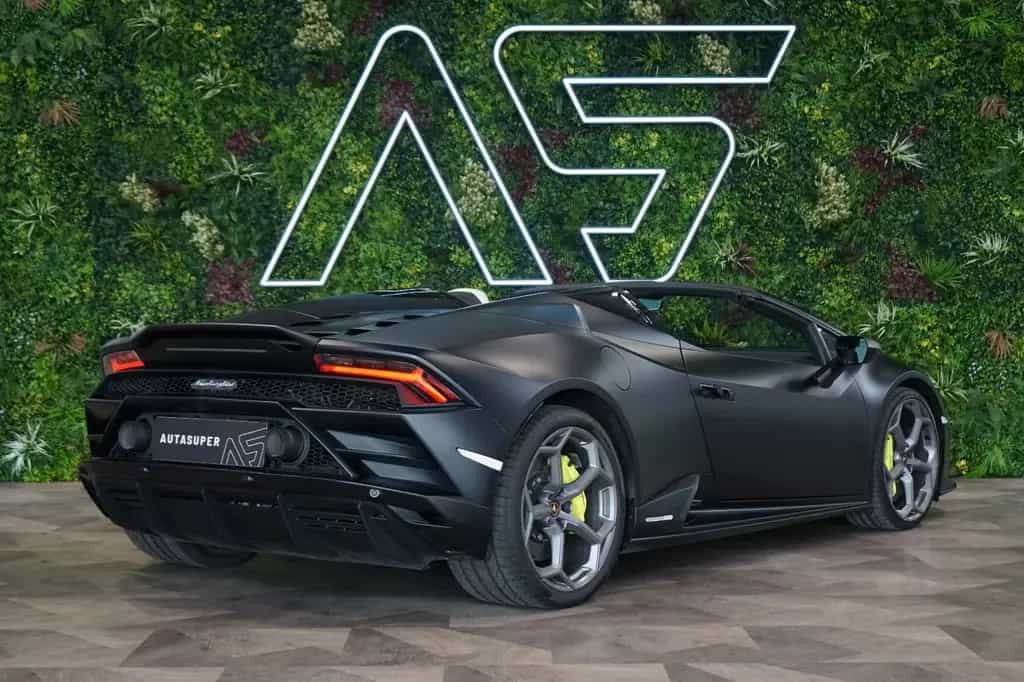 Lamborghini EVO SPYDER AWD*LIFT*WARRANTY*258.017€ NETTO 11/2023-photo-5