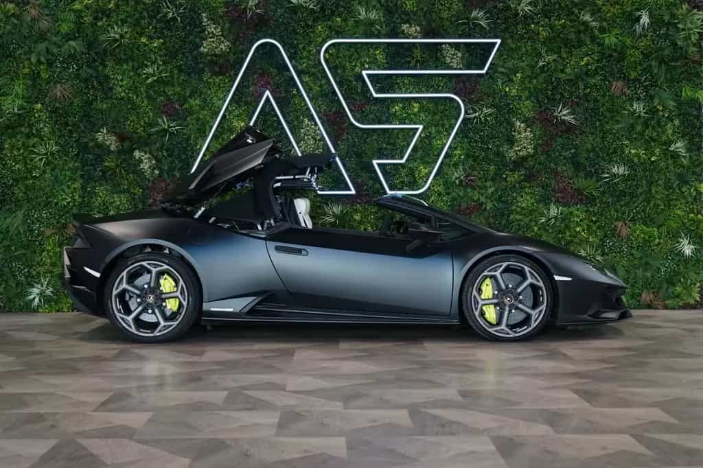 Lamborghini EVO SPYDER AWD*LIFT*WARRANTY*258.017€ NETTO 11/2023-photo-9