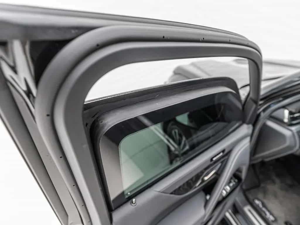 Lexus LX 500 Luxury*ARMORED B6*Head-Up*R20*STOCK null-photo-17