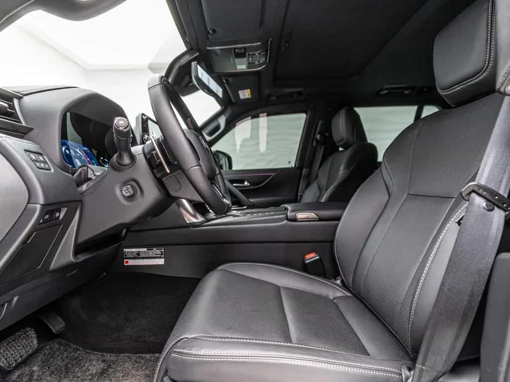 Lexus LX 500 Luxury*ARMORED B6*Head-Up*R20*STOCK null-photo-22