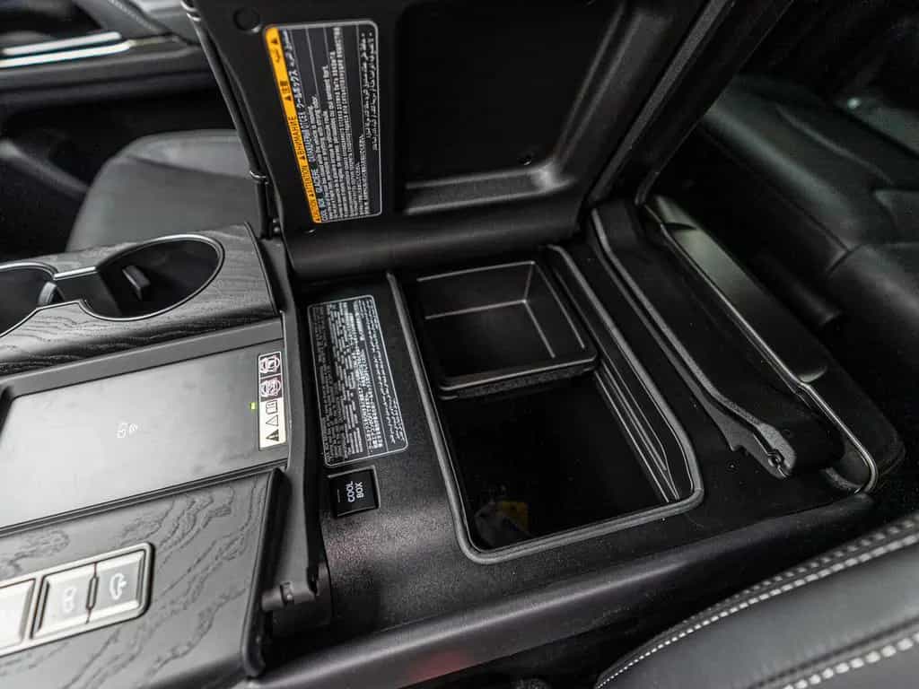 Lexus LX 500 Luxury*ARMORED B6*Head-Up*R20*STOCK null-photo-24