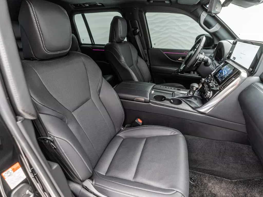 Lexus LX 500 Luxury*ARMORED B6*Head-Up*R20*STOCK null-photo-26