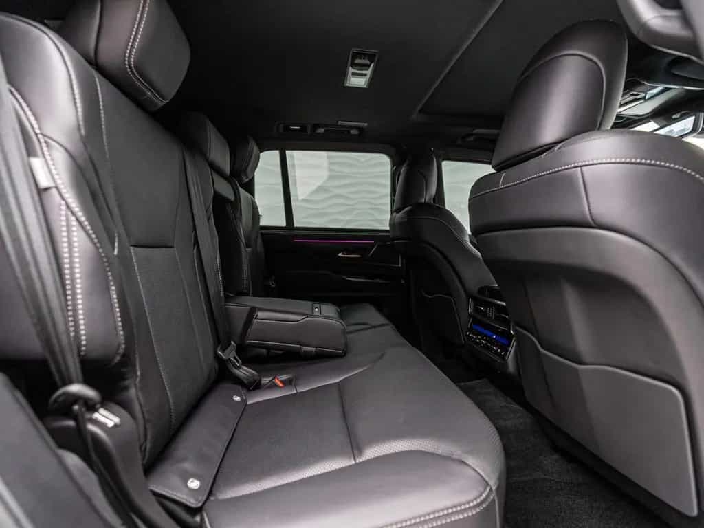 Lexus LX 500 Luxury*ARMORED B6*Head-Up*R20*STOCK null-photo-37