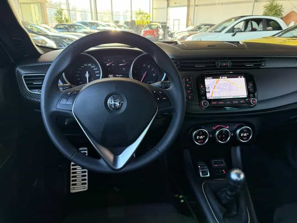 Alfa Romeo Giulietta Sport KLIMA NAVI ALU SHZ 06/2018-photo-12