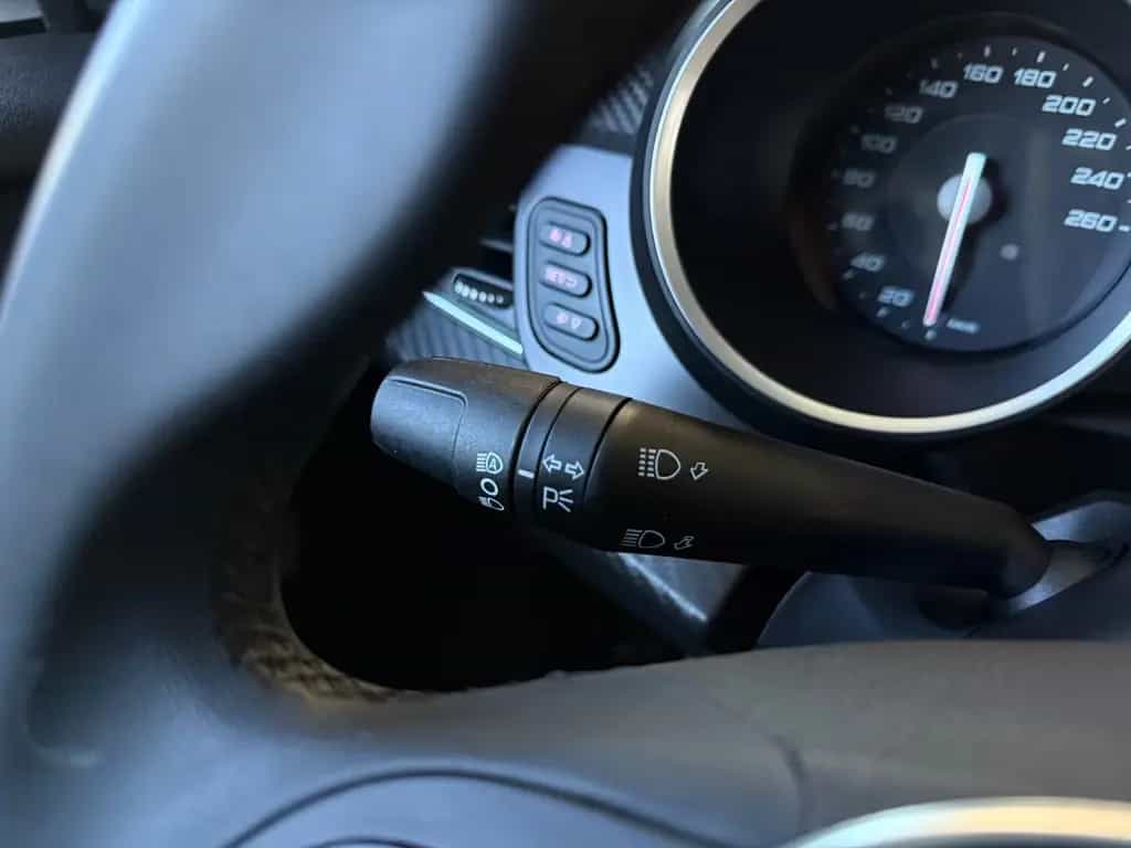 Alfa Romeo Giulietta Sport KLIMA NAVI ALU SHZ 06/2018-photo-13