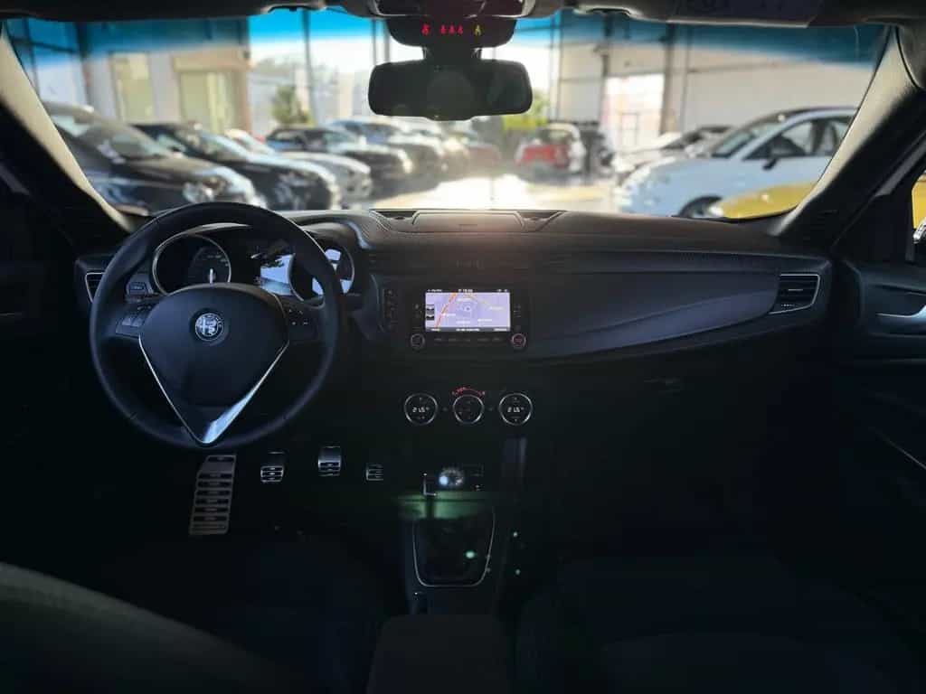 Alfa Romeo Giulietta Sport KLIMA NAVI ALU SHZ 06/2018-photo-17