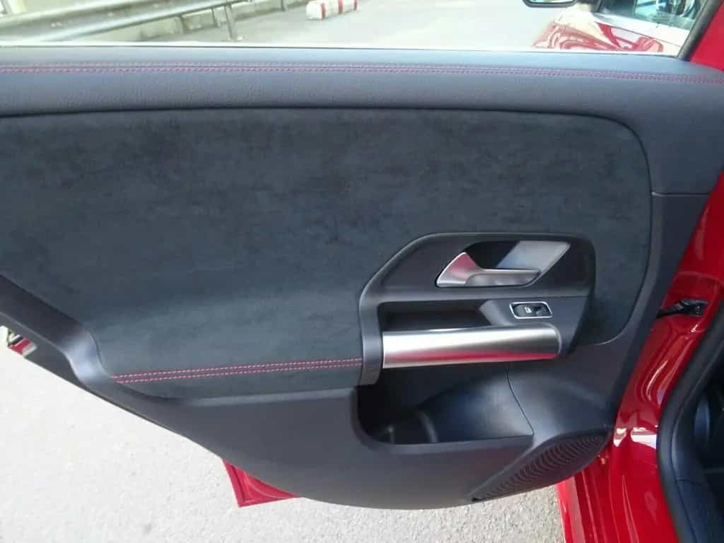 Mercedes-Benz B-Class 220 4Matic Avantg AMG-Line,7G-DCT,Distronic,Le 04/2020-photo-21