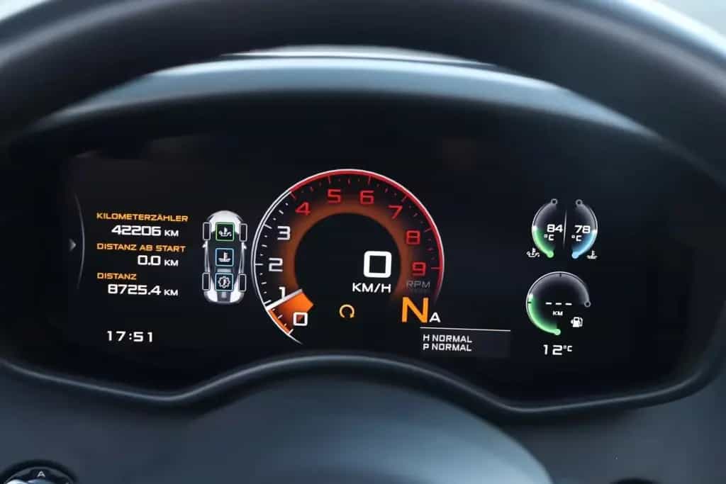 McLaren 570S Spider +LIFT+KAMERA+KERAMIK+VOLLLEDER+LED++ 04/2019-photo-11