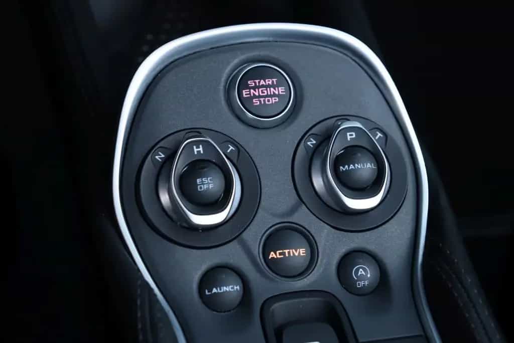 McLaren 570S Spider +LIFT+KAMERA+KERAMIK+VOLLLEDER+LED++ 04/2019-photo-13