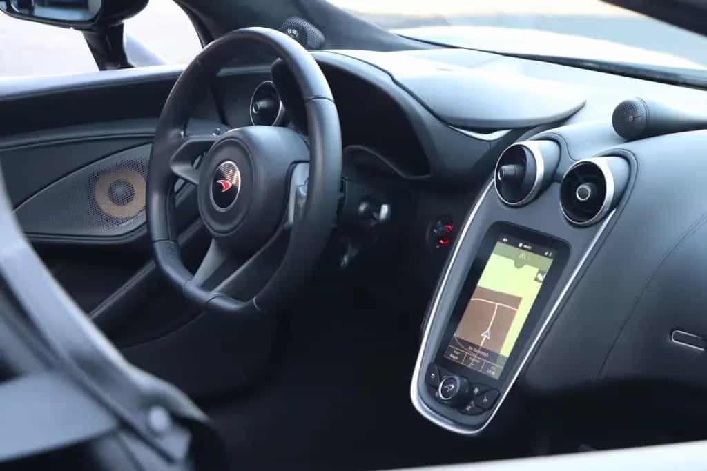 McLaren 570S Spider +LIFT+KAMERA+KERAMIK+VOLLLEDER+LED++ 04/2019-photo-9