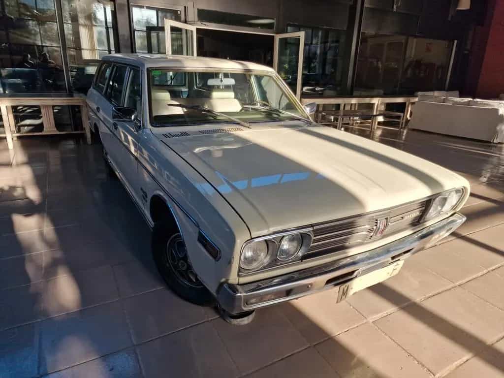 Datsun 240 C family 05/1972-photo-0