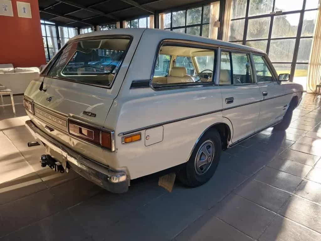 Datsun 240 C family 05/1972-photo-3