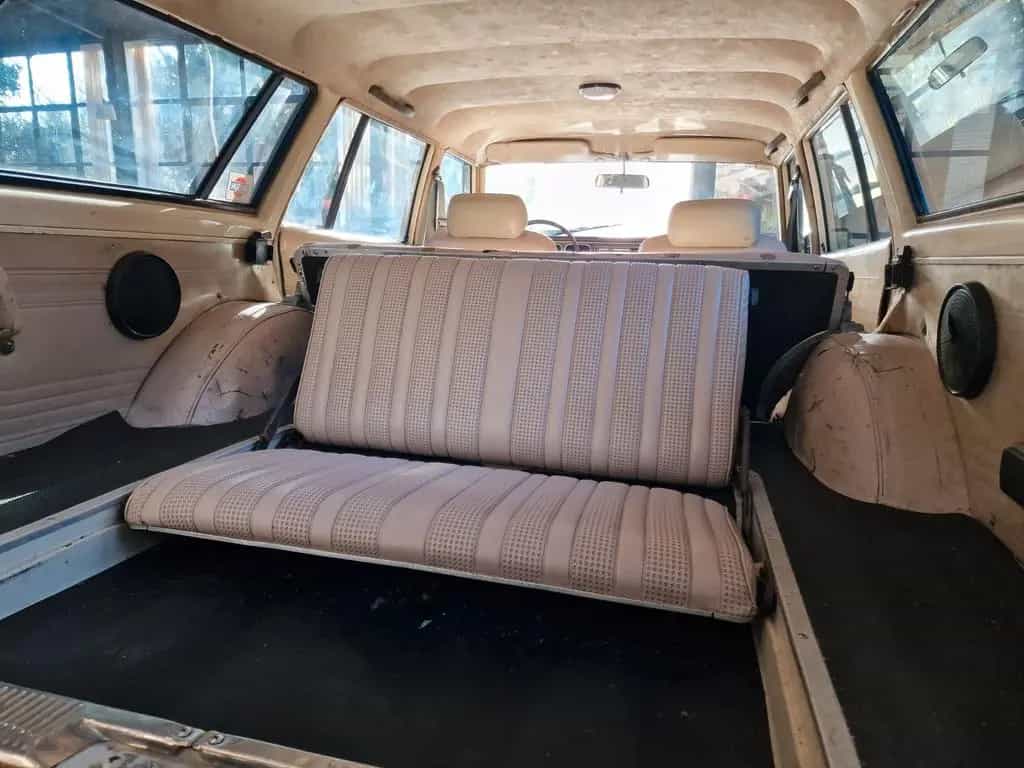 Datsun 240 C family 05/1972-photo-7