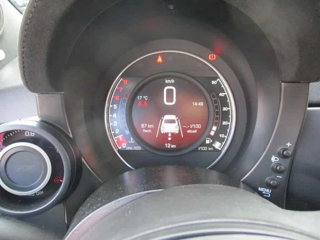 Abarth 595 Sabelt Sportsitze*TechPaket*Beats Audio*LED 07/2024-photo-8