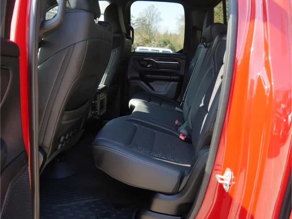 Dodge RAM Ram1500 4X4 05/2021-photo-13